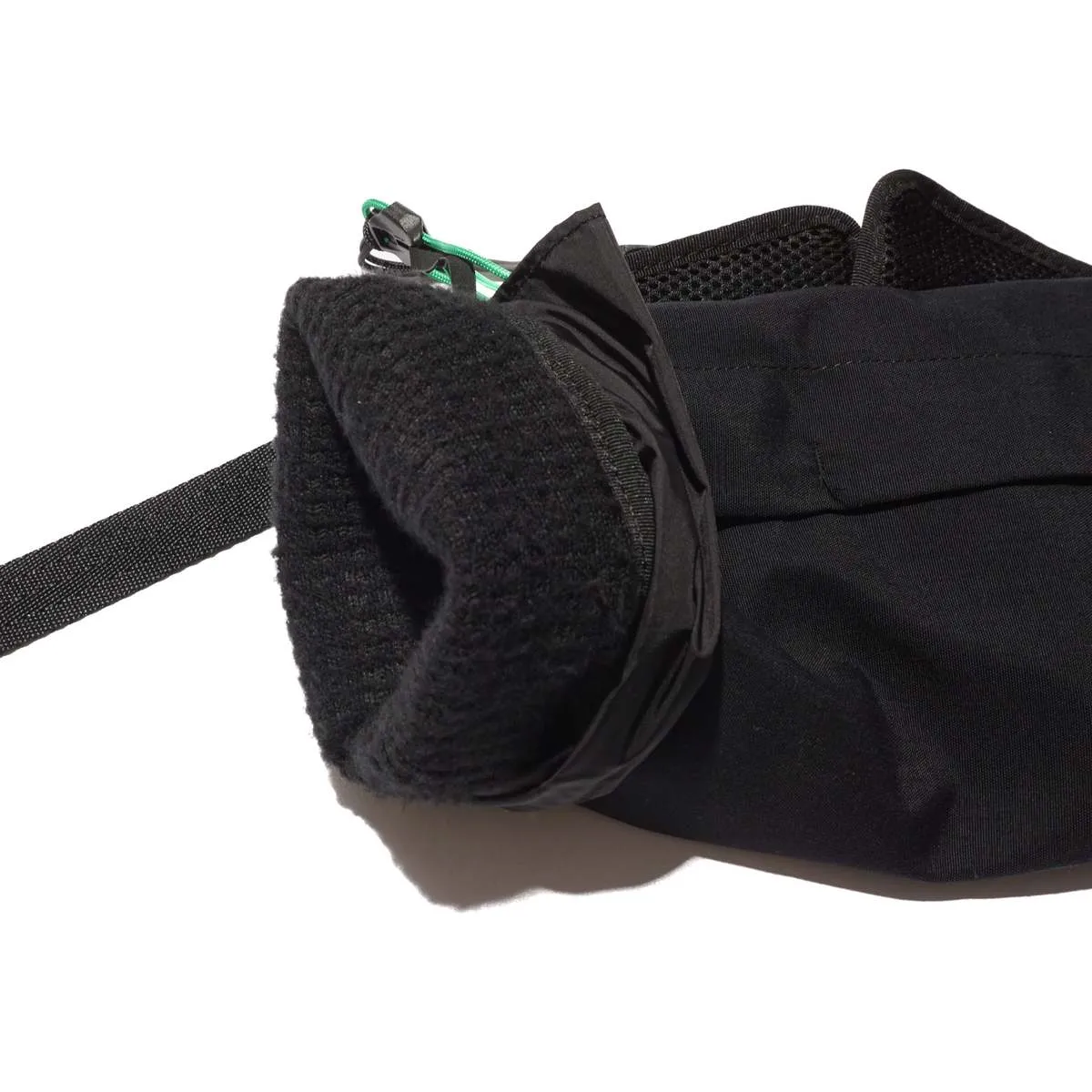 HANDWARMER WAIST BAG - BLACK