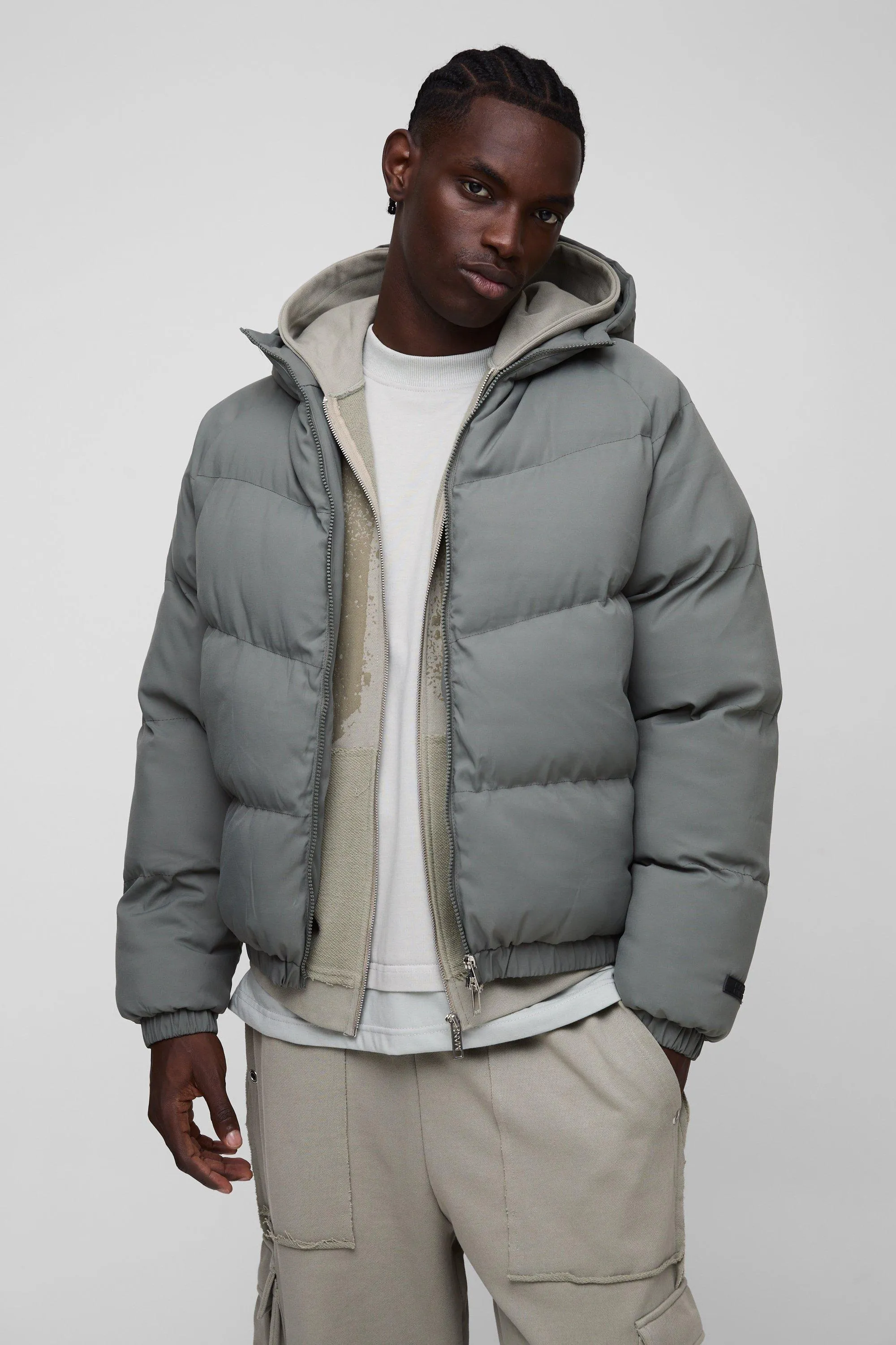 Man Regular Fit Hooded Puffer Coat In Grey