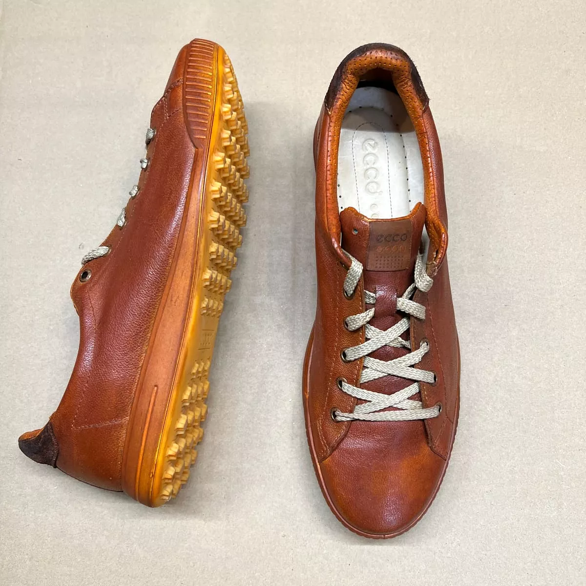 Men’s Ecco Street Premier Cleat-less Golf Shoe • Russet  Leather • Size 45